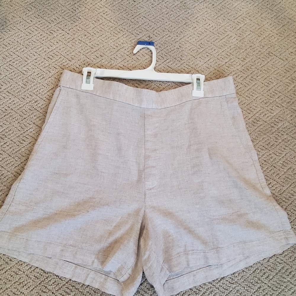 NEW Banana Republic Linen Shorts size L